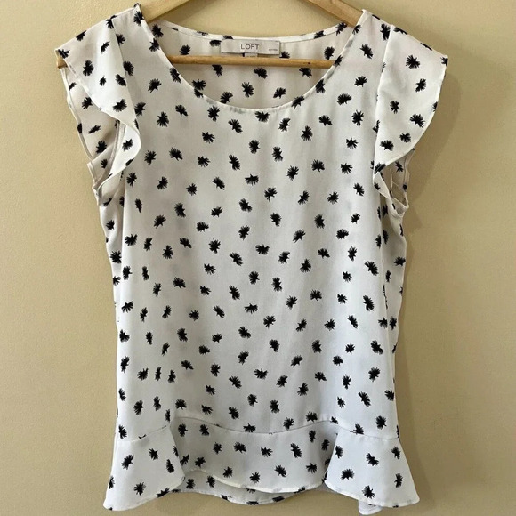 LOFT Tops - •SOLD.•|LOFT | Women’s Flowy  Brushdot Peplum Shell/Shirt US S Petite